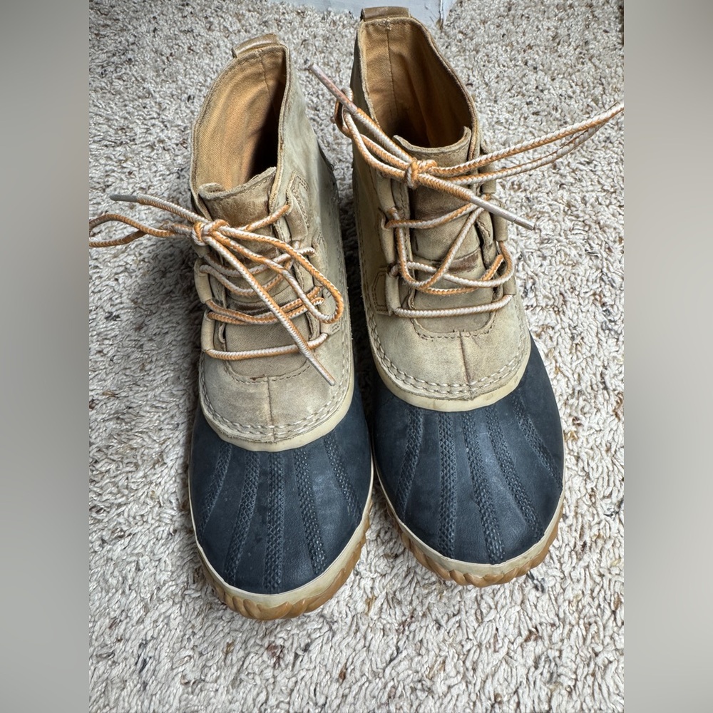 Sorel Duck Boots Womens Size 8